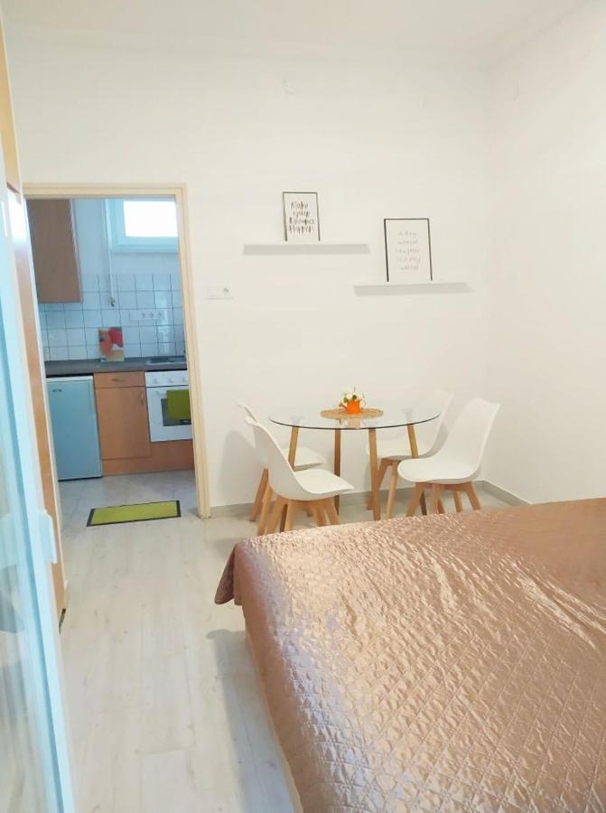 Ildiko Apartman Hajduszoboszlo Exterior photo